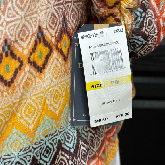 Democracy Short Sleeve Southwest Aztec Ruffled Square Neck Woven Top PM NWT - Picture 3 of 4